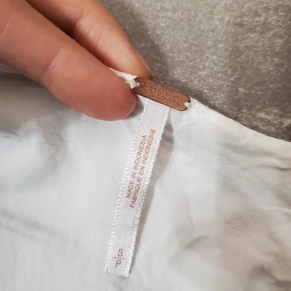 Free People Striped White and Black Women's Crop Top. Crossed Front. Oversized S - Picture 2 of 8